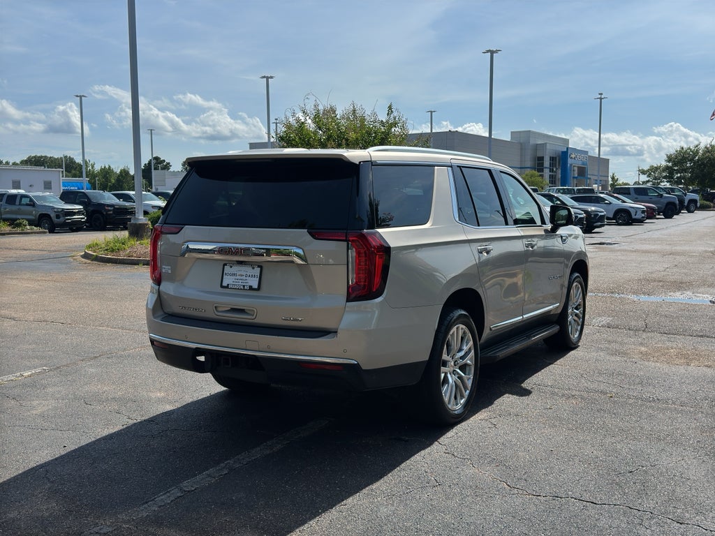 2021 GMC Yukon SLT