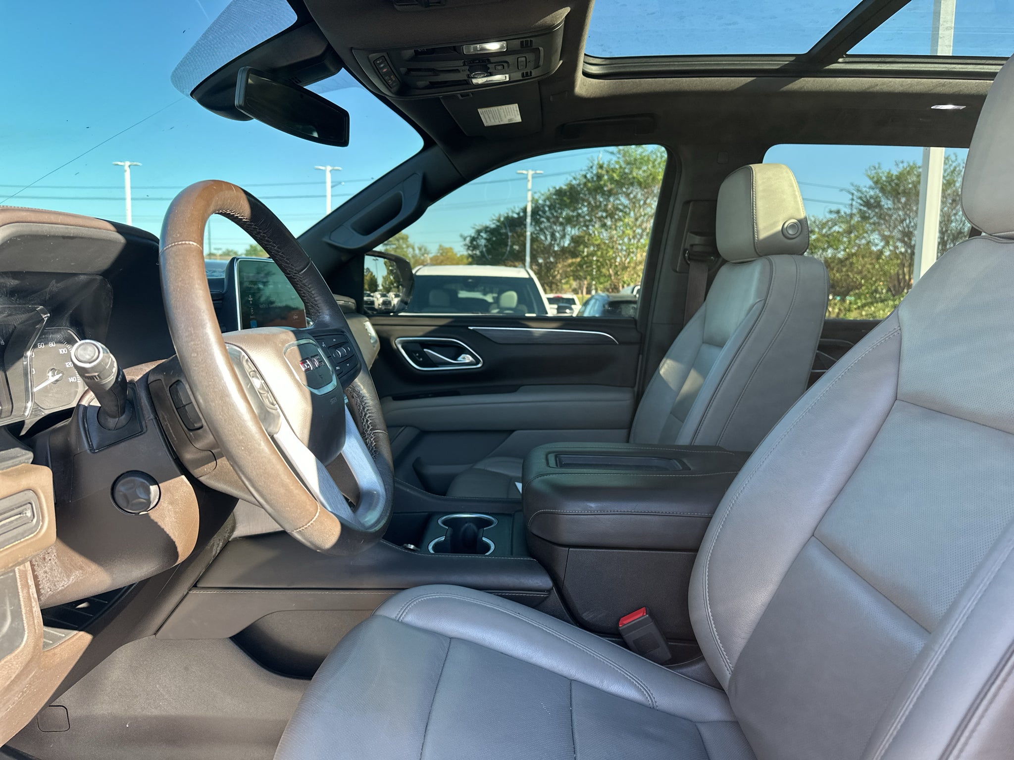 2021 GMC Yukon SLT
