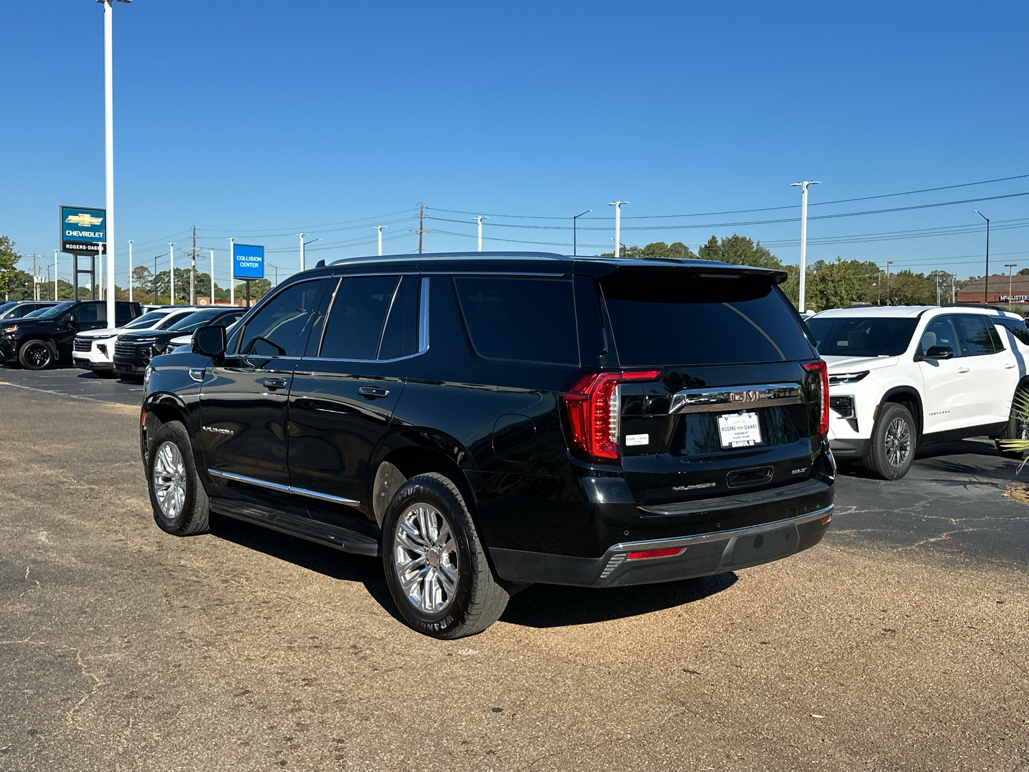 2021 GMC Yukon SLT