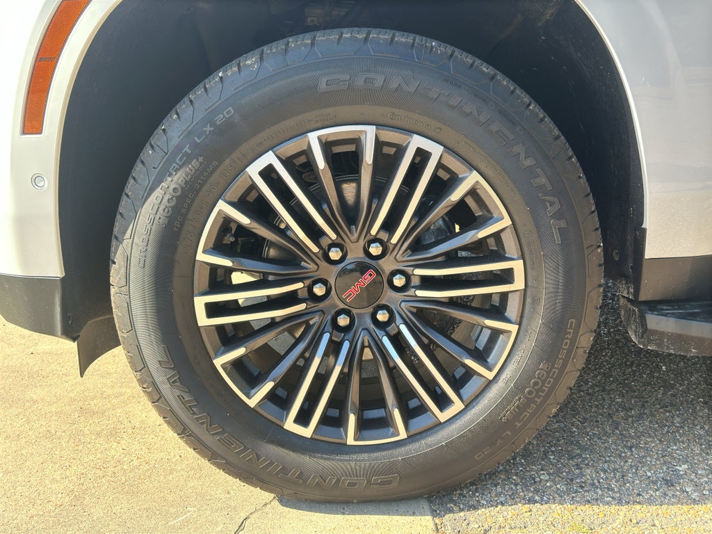 2025 GMC Yukon Elevation