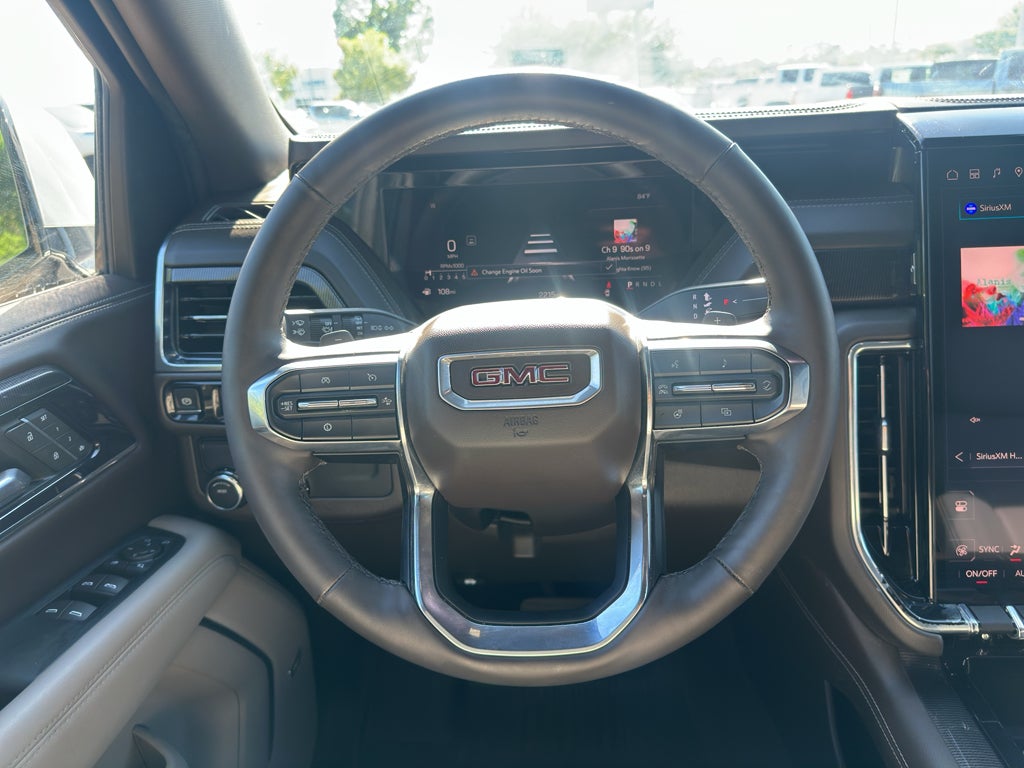 2025 GMC Yukon Elevation