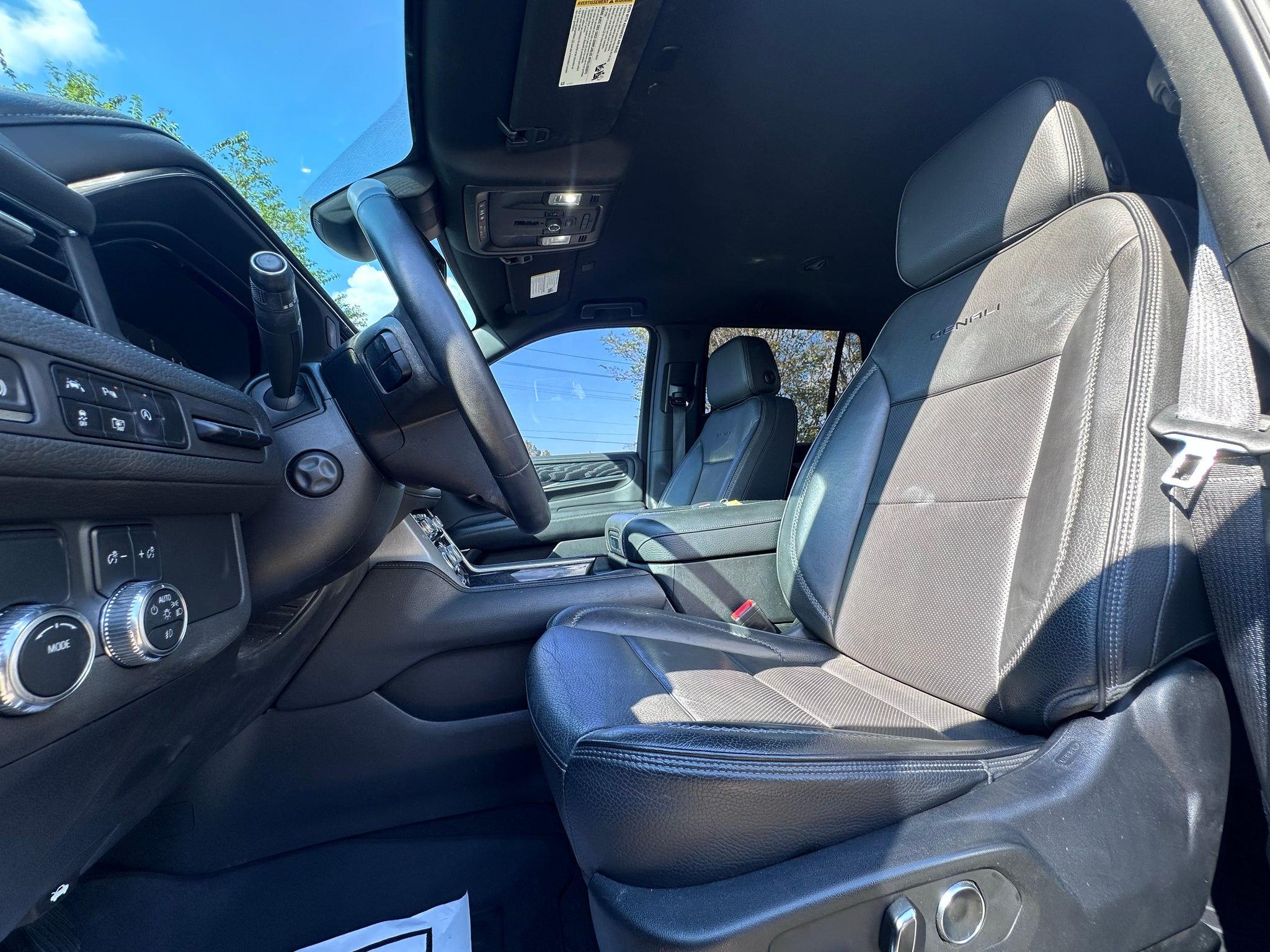 2023 GMC Yukon Denali