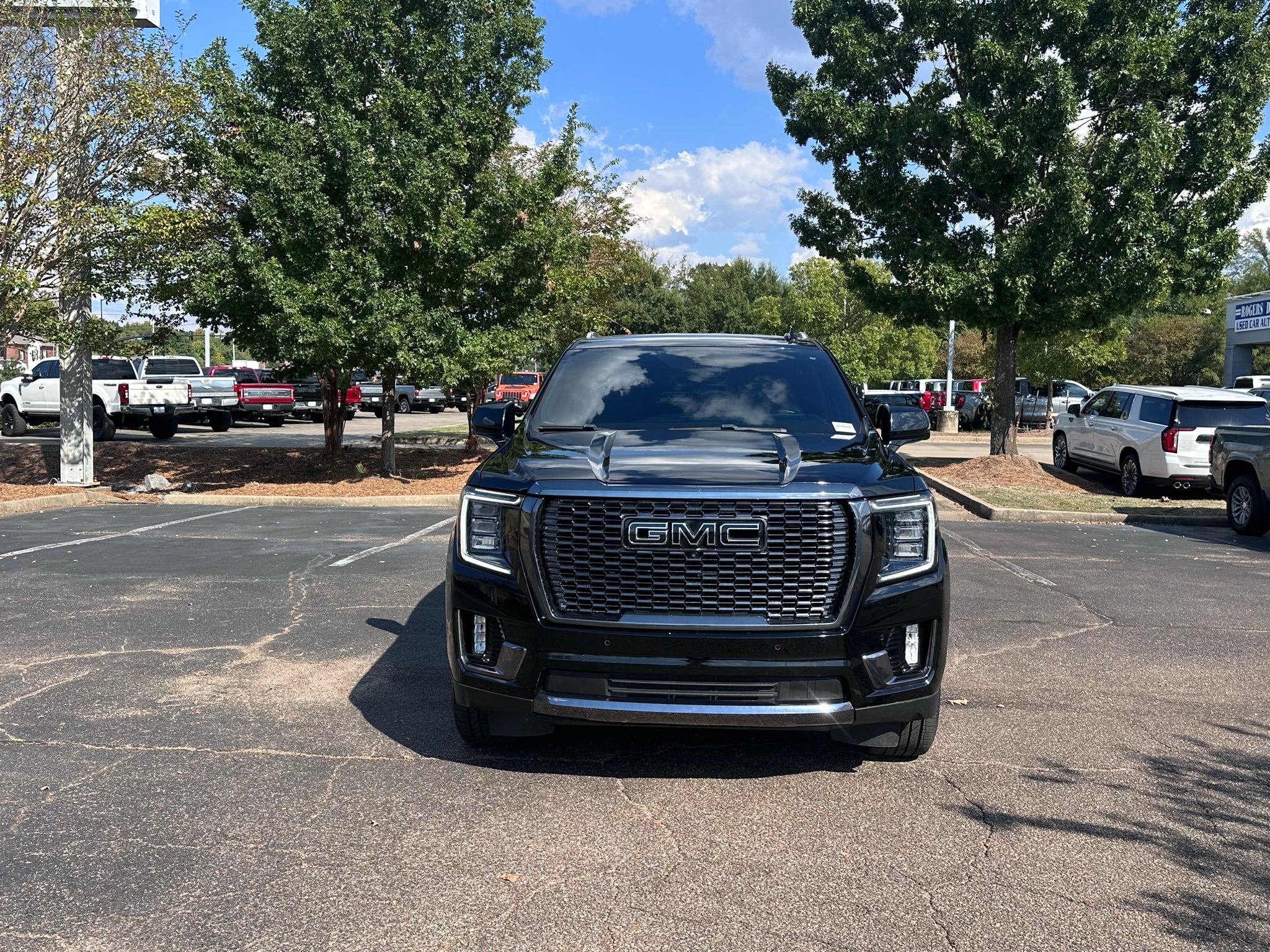 2023 GMC Yukon Denali