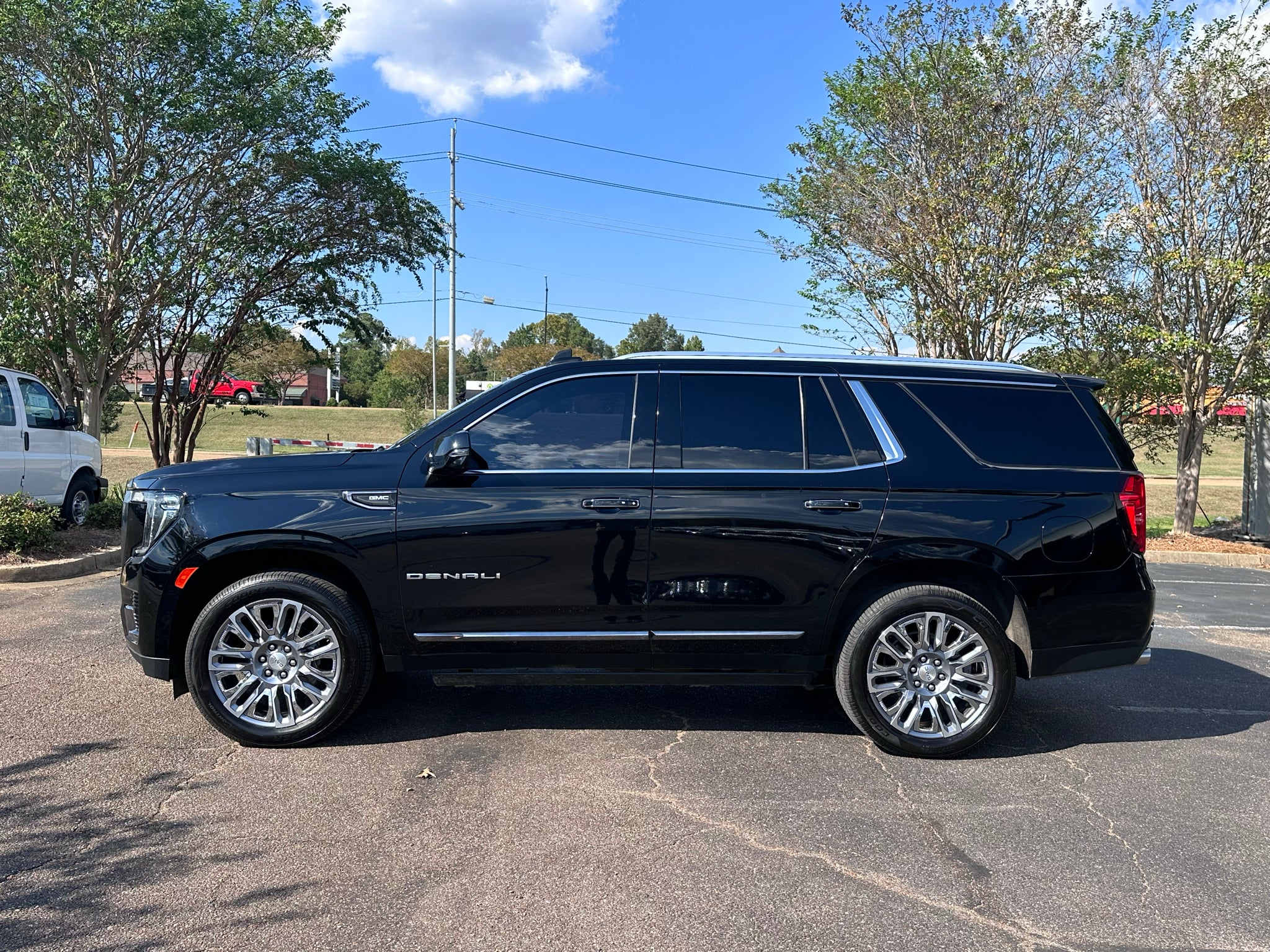 2023 GMC Yukon Denali