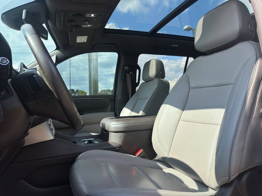 2023 GMC Yukon XL SLT