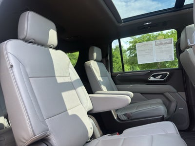 2023 GMC Yukon XL SLT