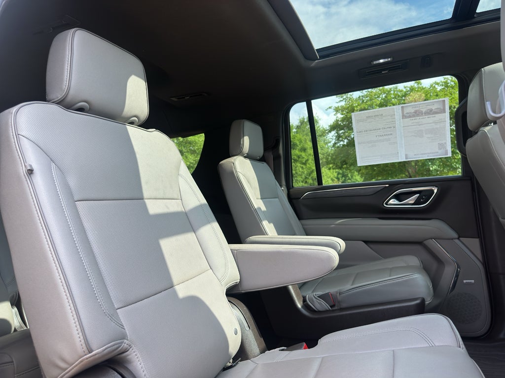 2023 GMC Yukon XL SLT