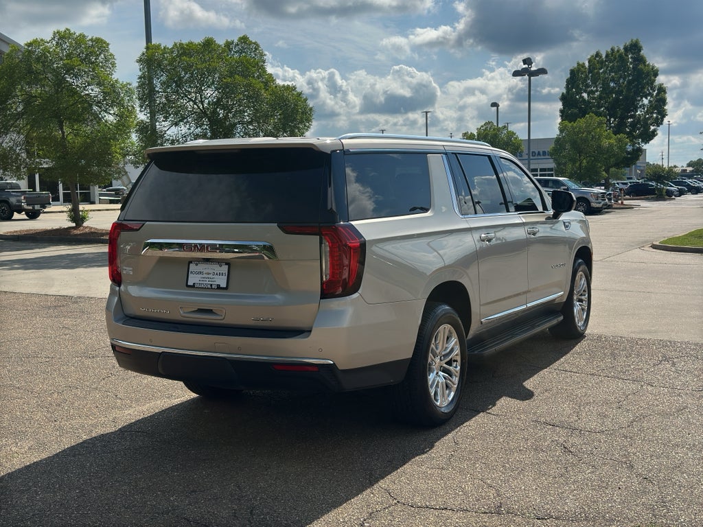 2023 GMC Yukon XL SLT