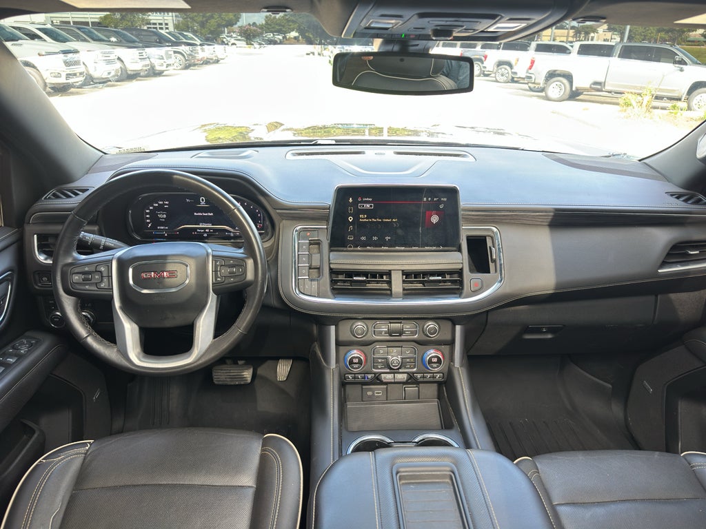 2022 GMC Yukon SLT