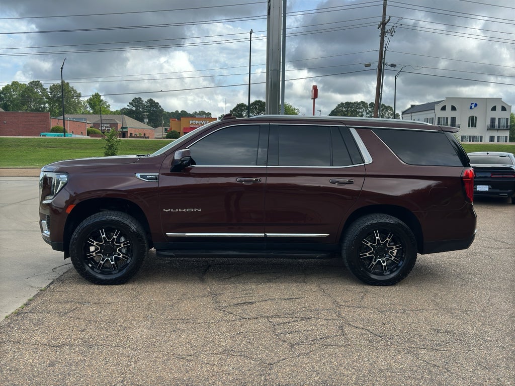2022 GMC Yukon SLT