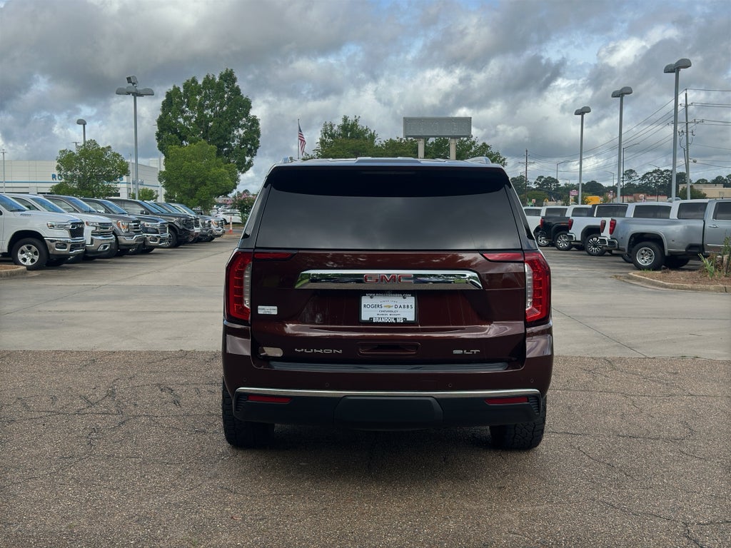 2022 GMC Yukon SLT