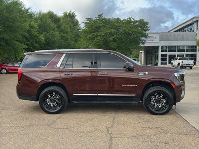 2022 GMC Yukon SLT