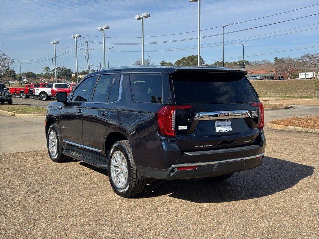 2023 GMC Yukon SLT