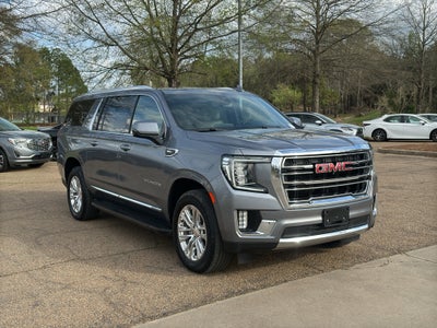 2022 GMC Yukon XL SLT