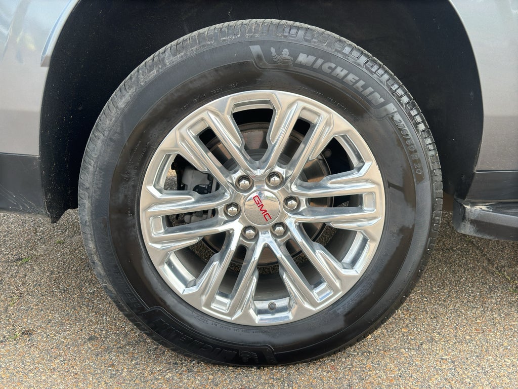 2022 GMC Yukon XL SLT