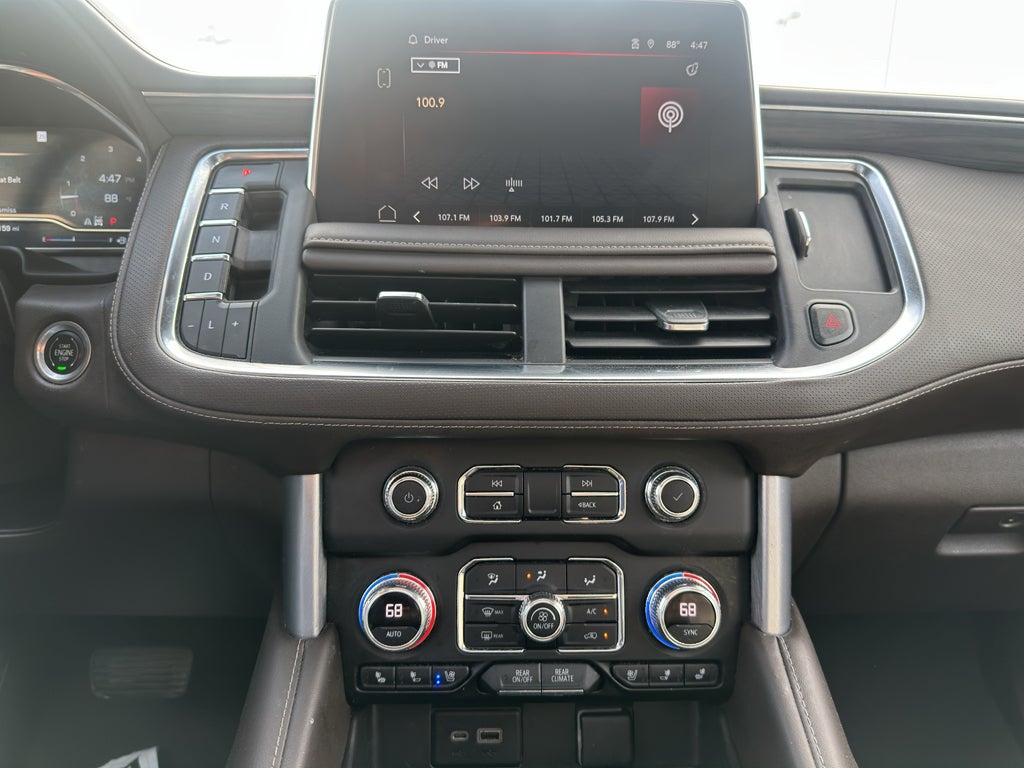 2022 GMC Yukon XL SLT