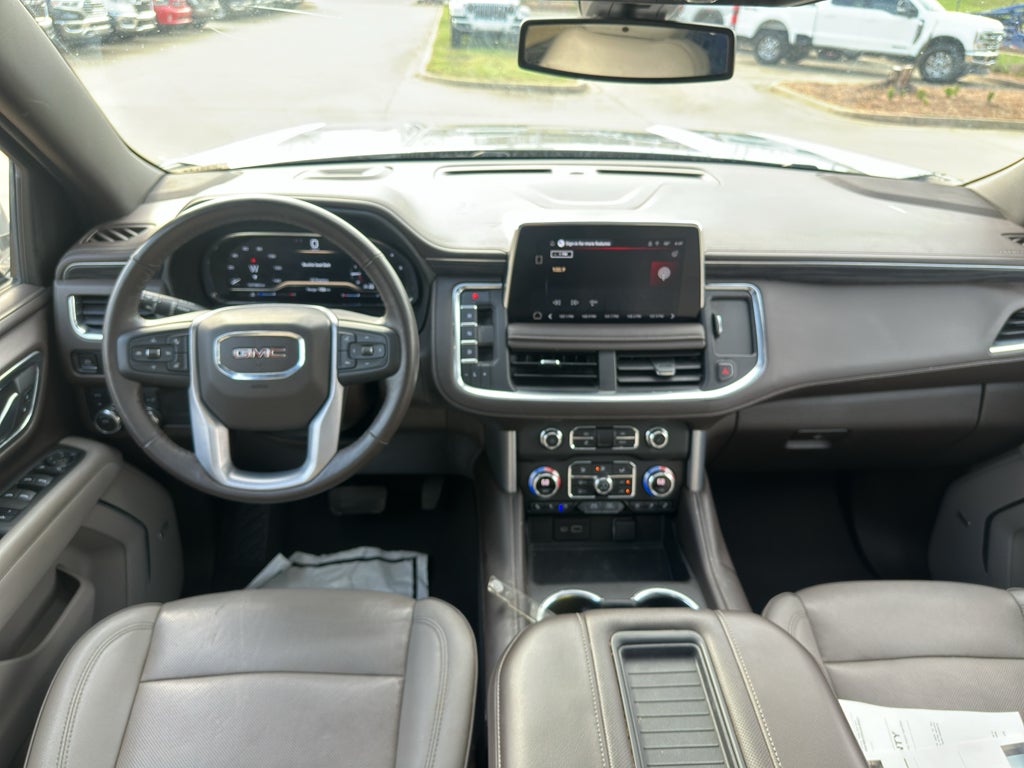2022 GMC Yukon XL SLT