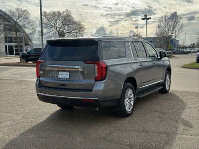 2022 GMC Yukon XL SLT