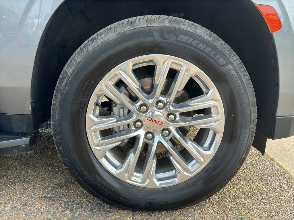 2022 GMC Yukon XL SLT