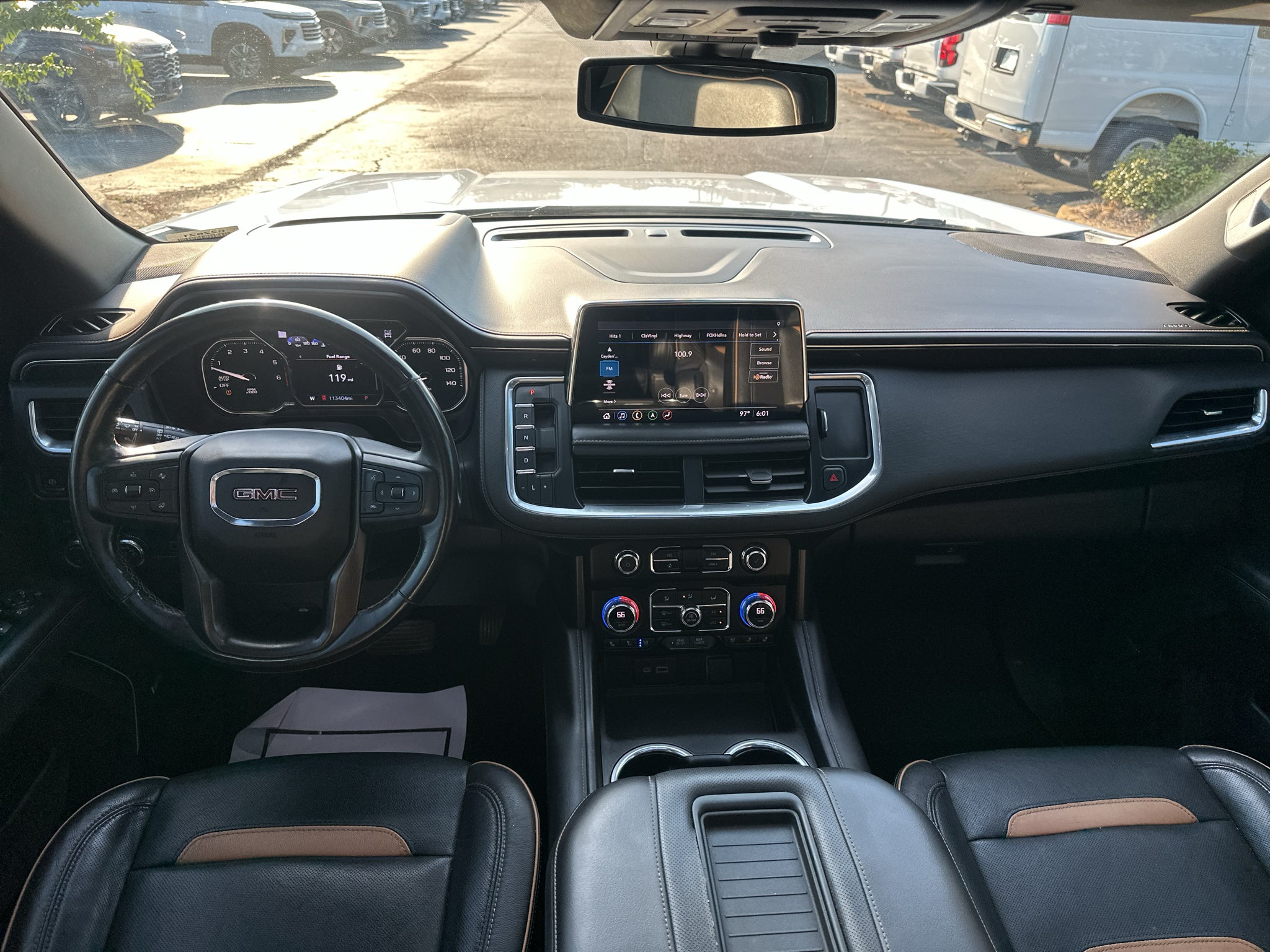 2021 GMC Yukon XL AT4