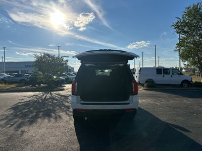 2021 GMC Yukon XL AT4