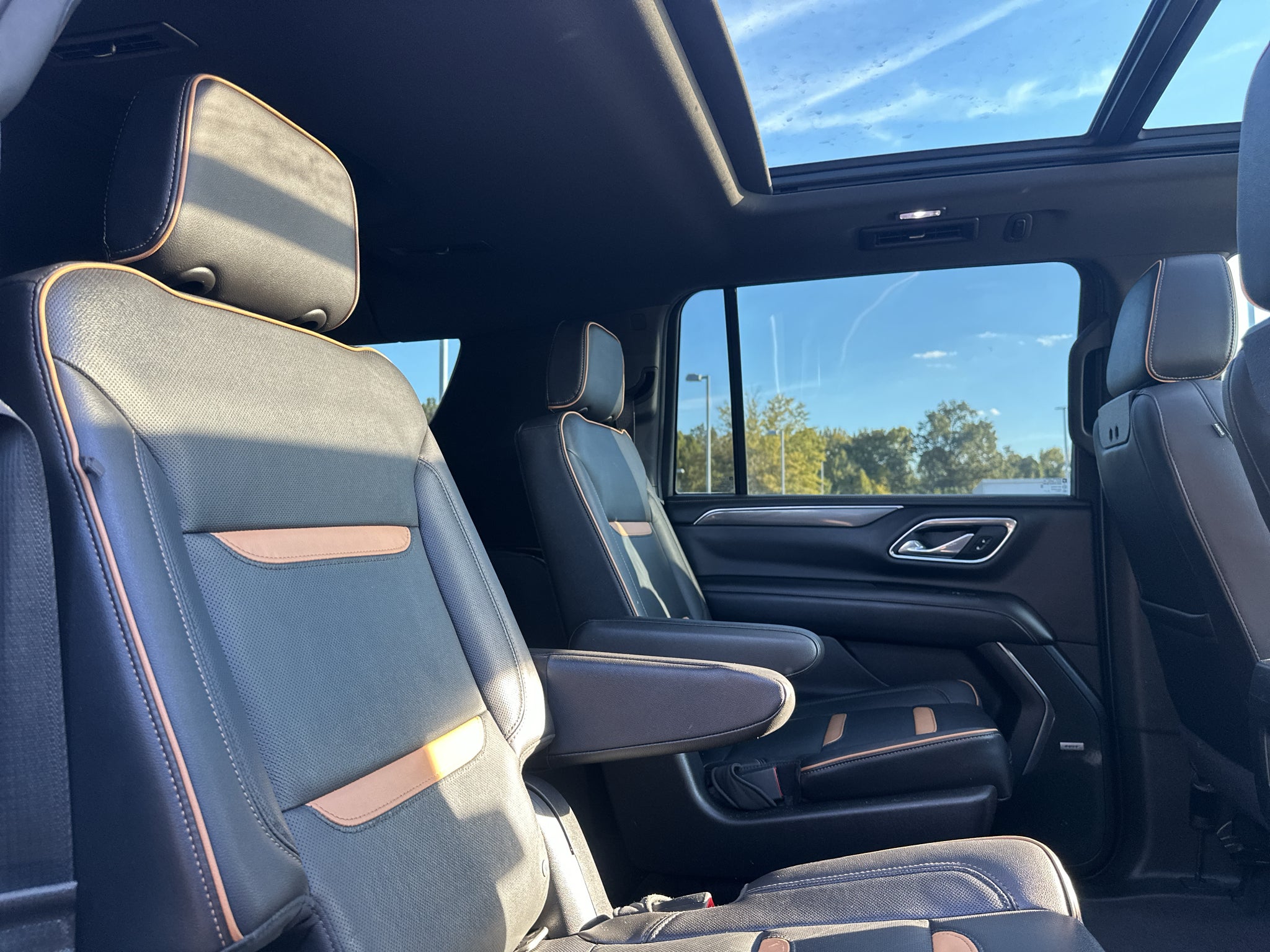 2021 GMC Yukon XL AT4