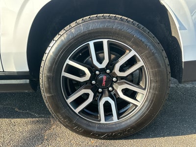 2021 GMC Yukon XL AT4