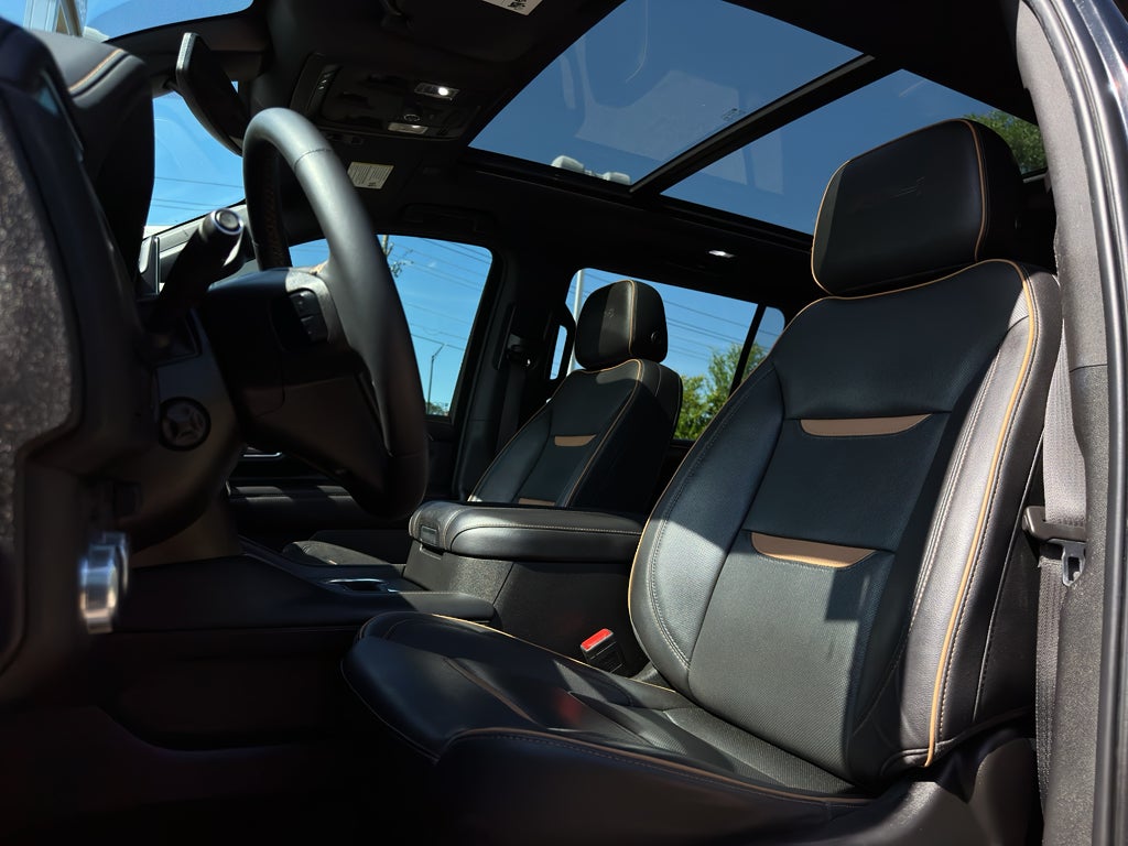 2022 GMC Yukon XL AT4