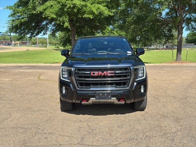 2022 GMC Yukon XL AT4