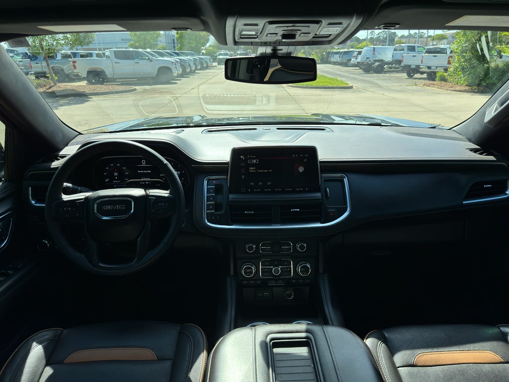 2022 GMC Yukon XL AT4