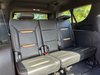 2022 GMC Yukon XL AT4