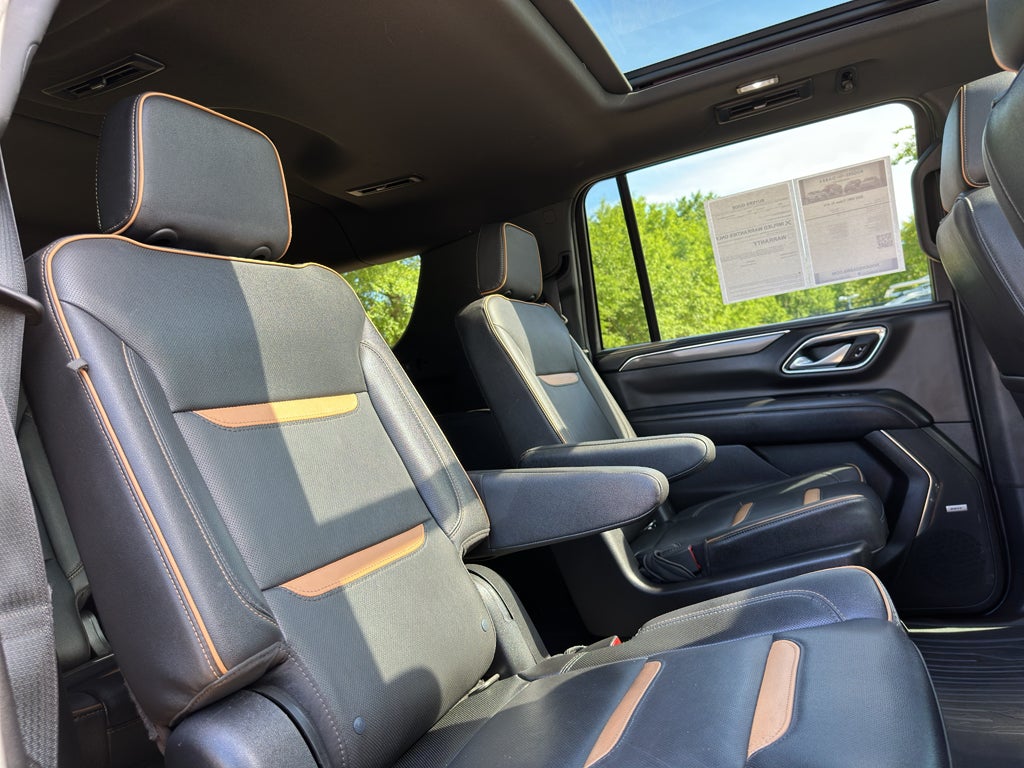 2022 GMC Yukon XL AT4