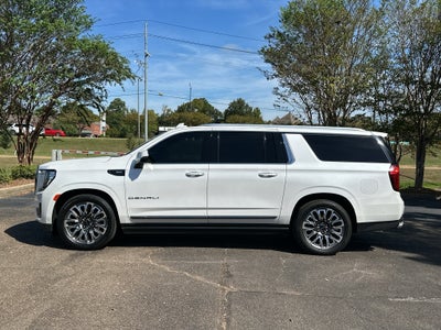 2023 GMC Yukon XL Denali Ultimate