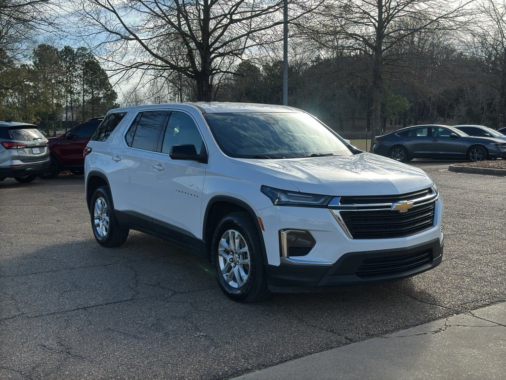 2023 Chevrolet Traverse LS