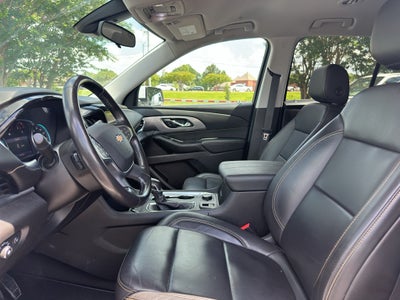 2021 Chevrolet Traverse LT Leather