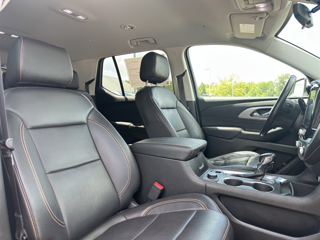2021 Chevrolet Traverse LT Leather