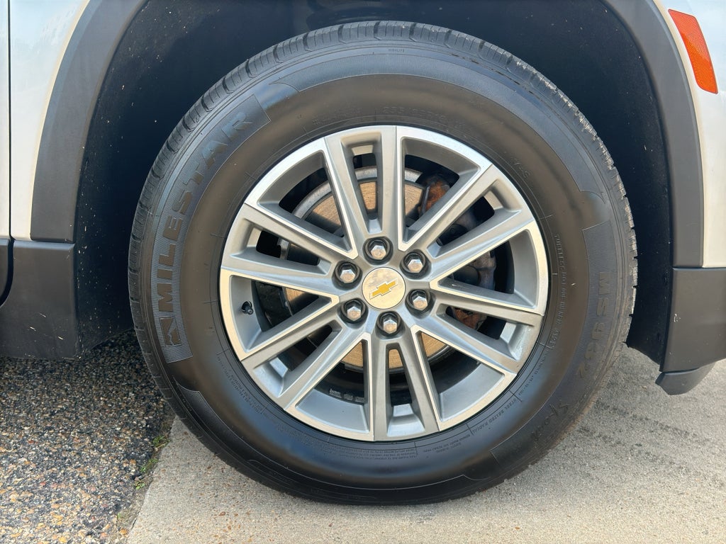 2022 Chevrolet Traverse LT Leather