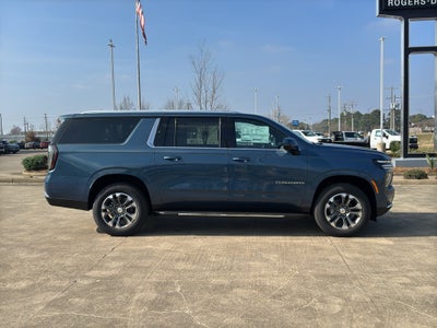 2026 Chevrolet Suburban LT