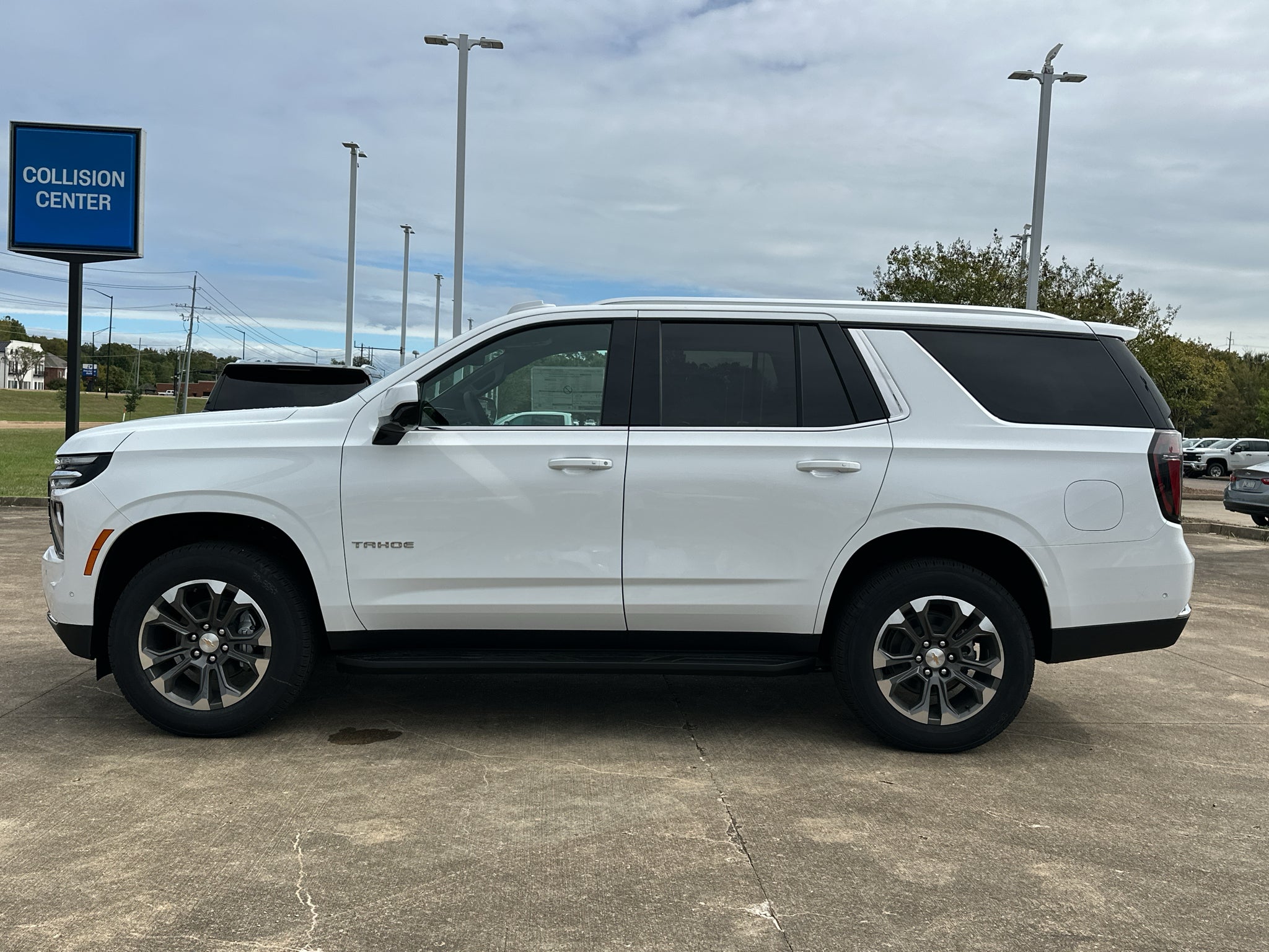 2027 Chevrolet Tahoe LS