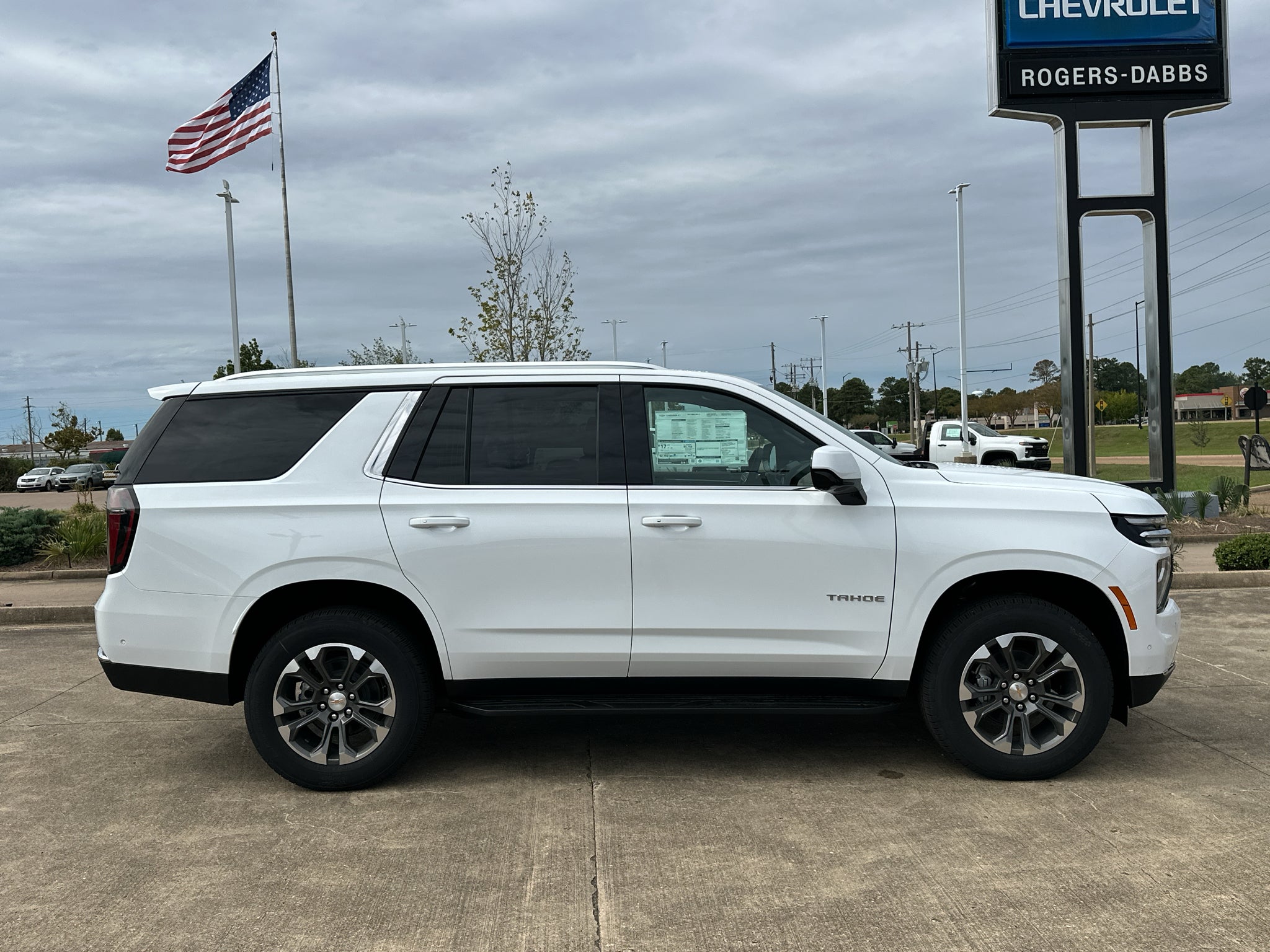 2027 Chevrolet Tahoe LS