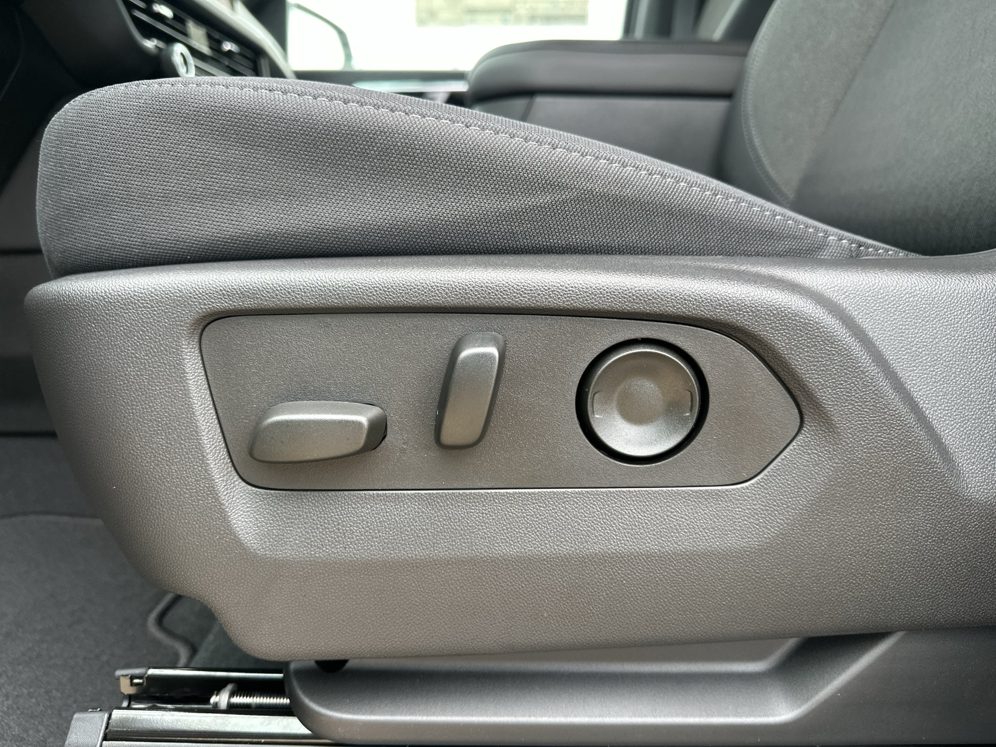 2027 Chevrolet Tahoe LS