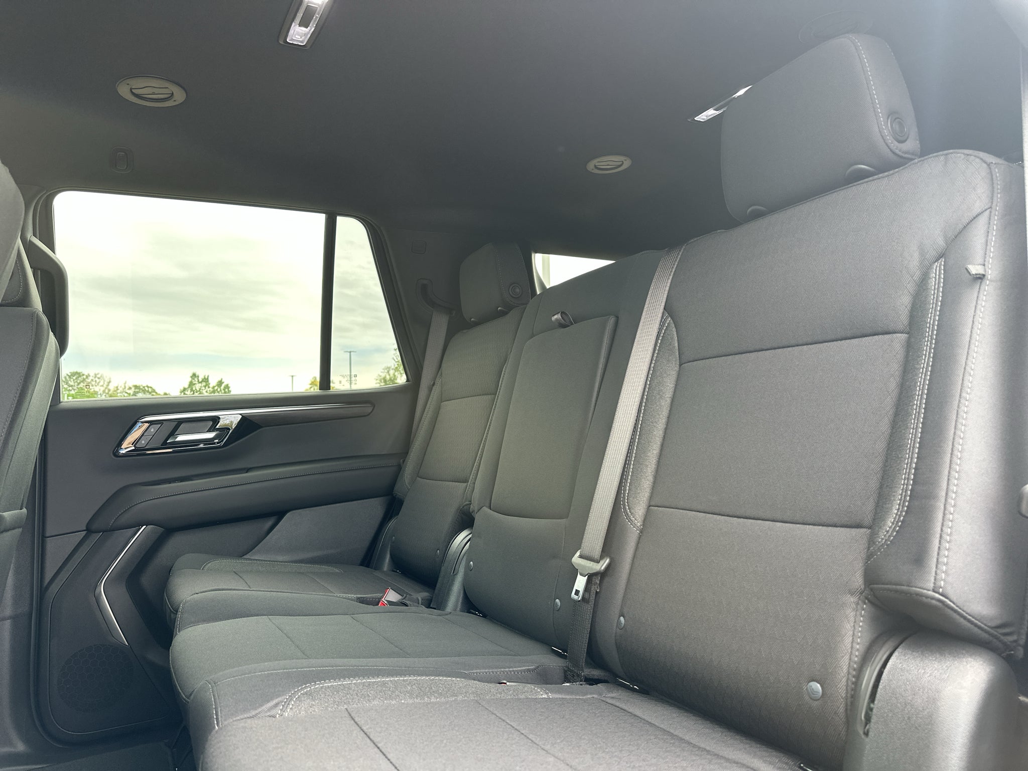 2027 Chevrolet Tahoe LS
