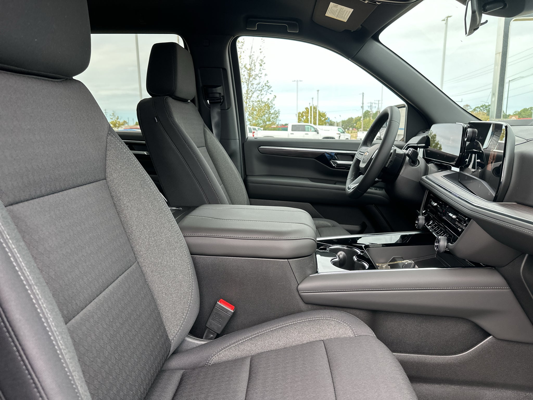 2027 Chevrolet Tahoe LS