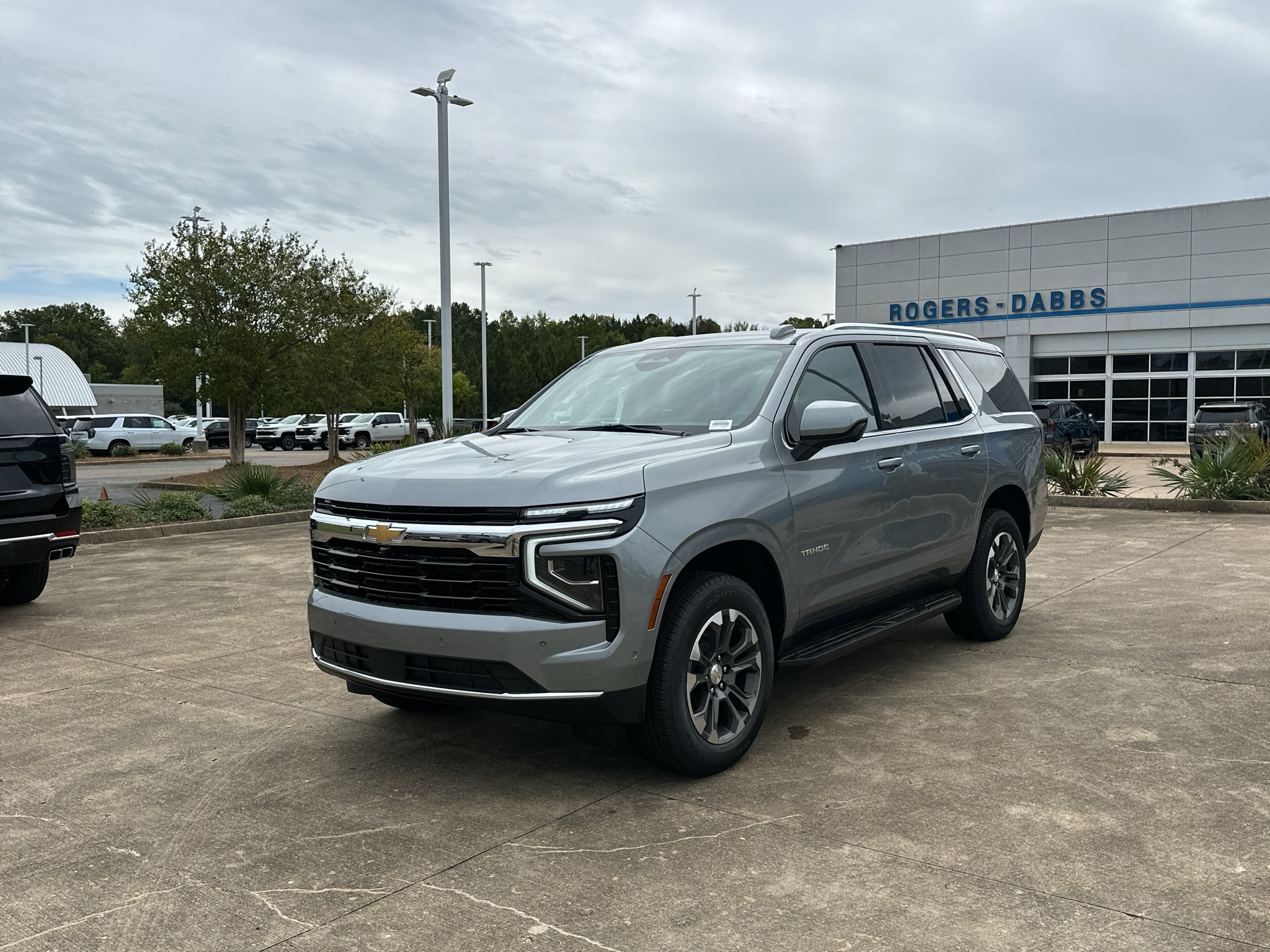 2027 Chevrolet Tahoe LS
