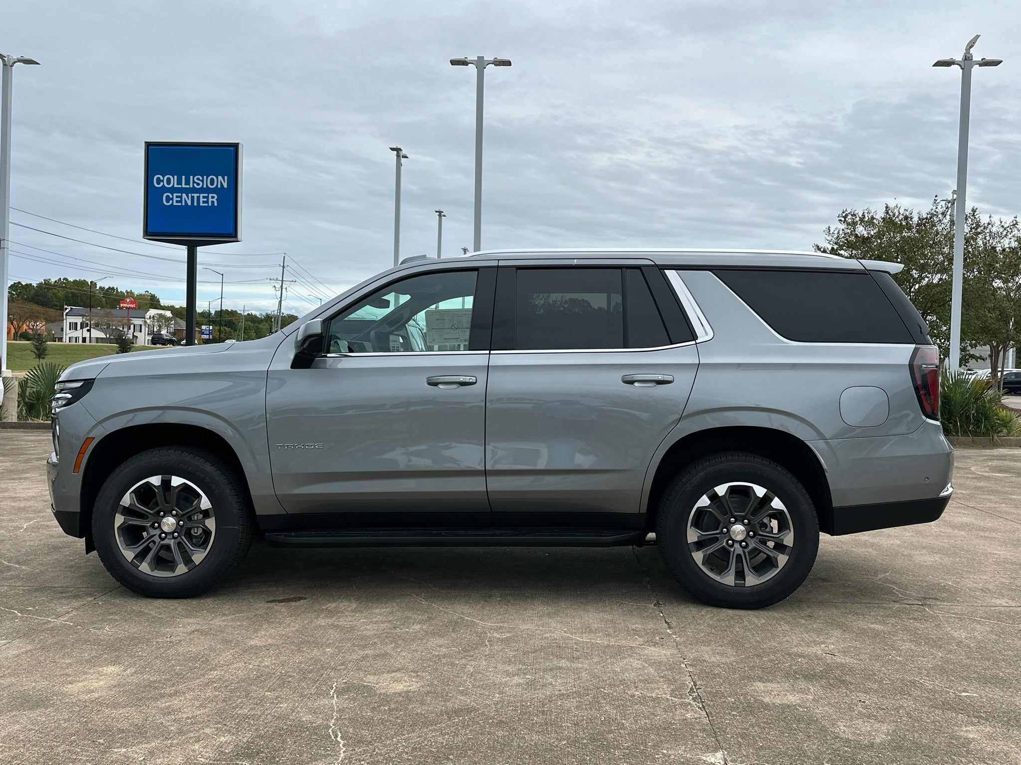2027 Chevrolet Tahoe LS