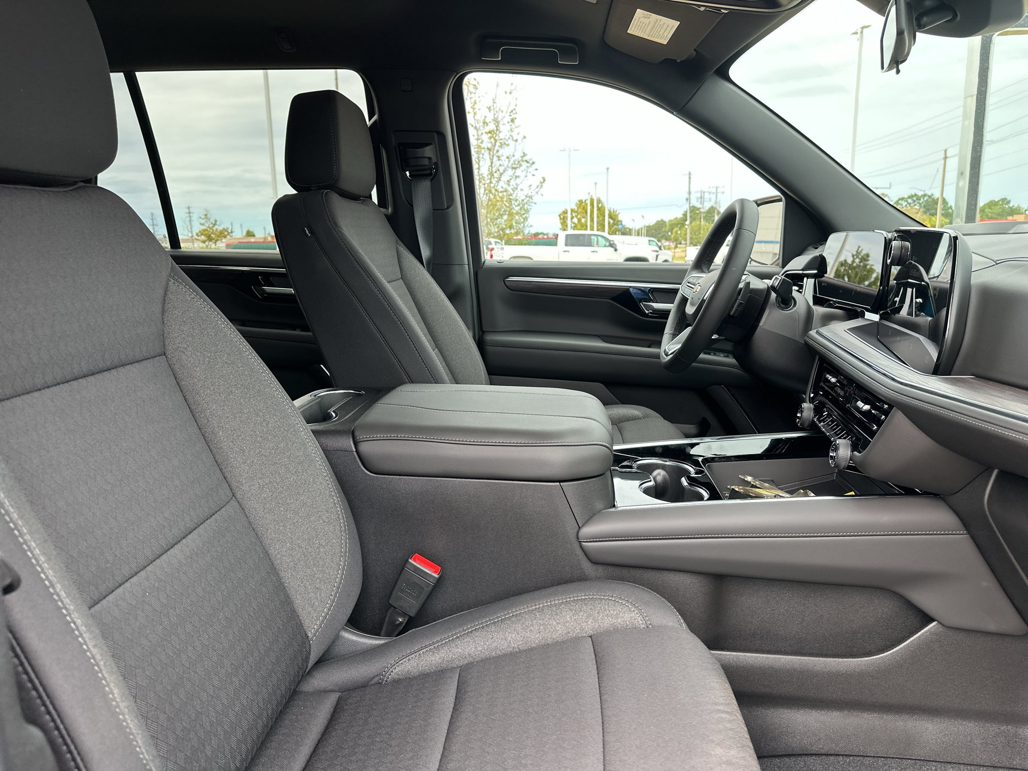 2027 Chevrolet Tahoe LS