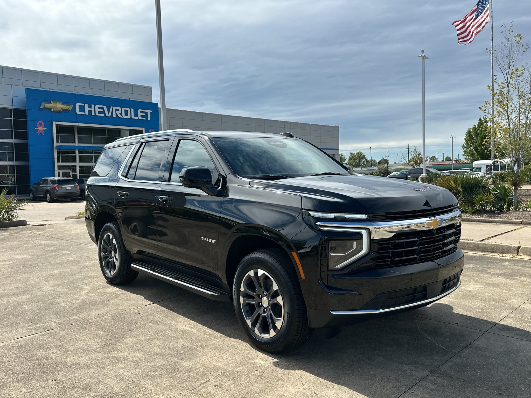 2027 Chevrolet Tahoe LS