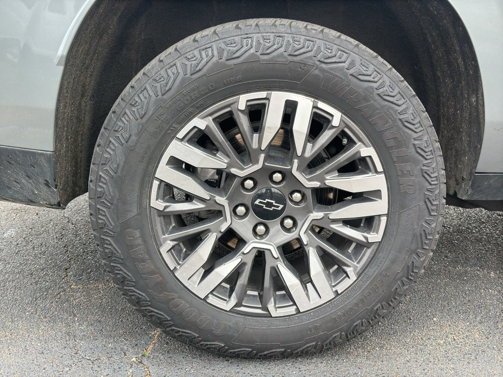 2025 Chevrolet Suburban Z71