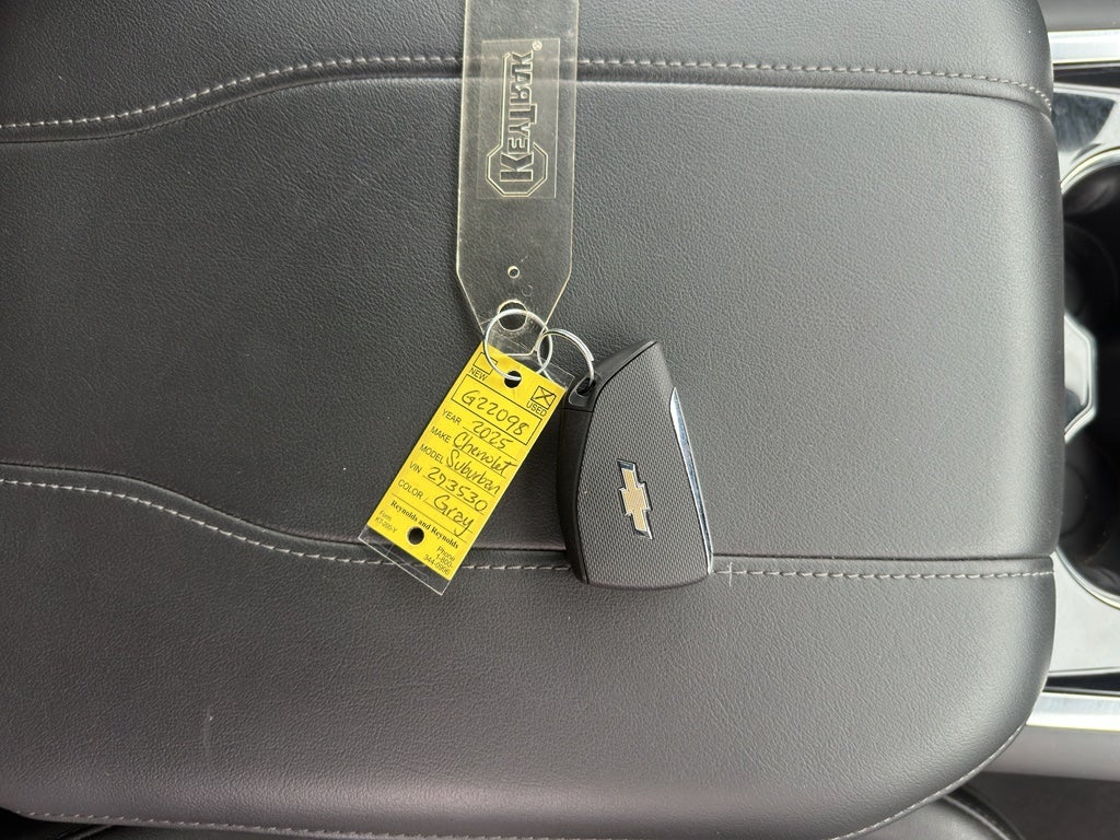 2025 Chevrolet Suburban Z71