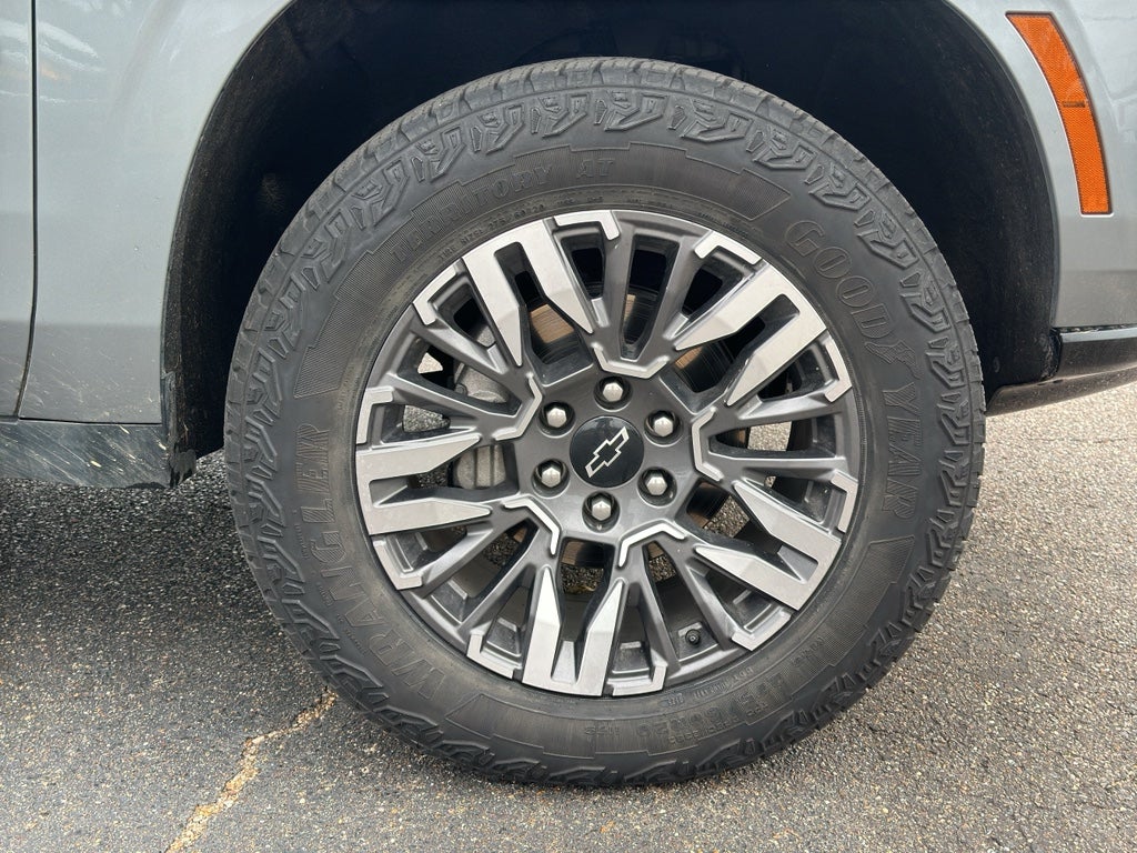 2025 Chevrolet Suburban Z71